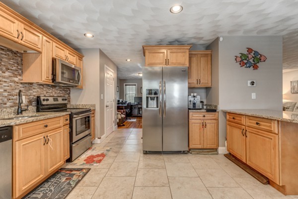 41 Edgehill Road Swampscott, MA 01907 - Photo 13 of 30 Gallery Image 13