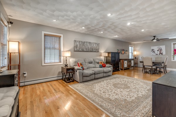41 Edgehill Road Swampscott, MA 01907 - Photo 5 of 30 Gallery Image 5