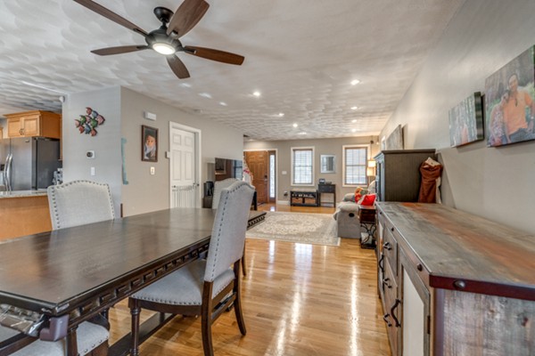 41 Edgehill Road Swampscott, MA 01907 - Photo 8 of 30 Gallery Image 8