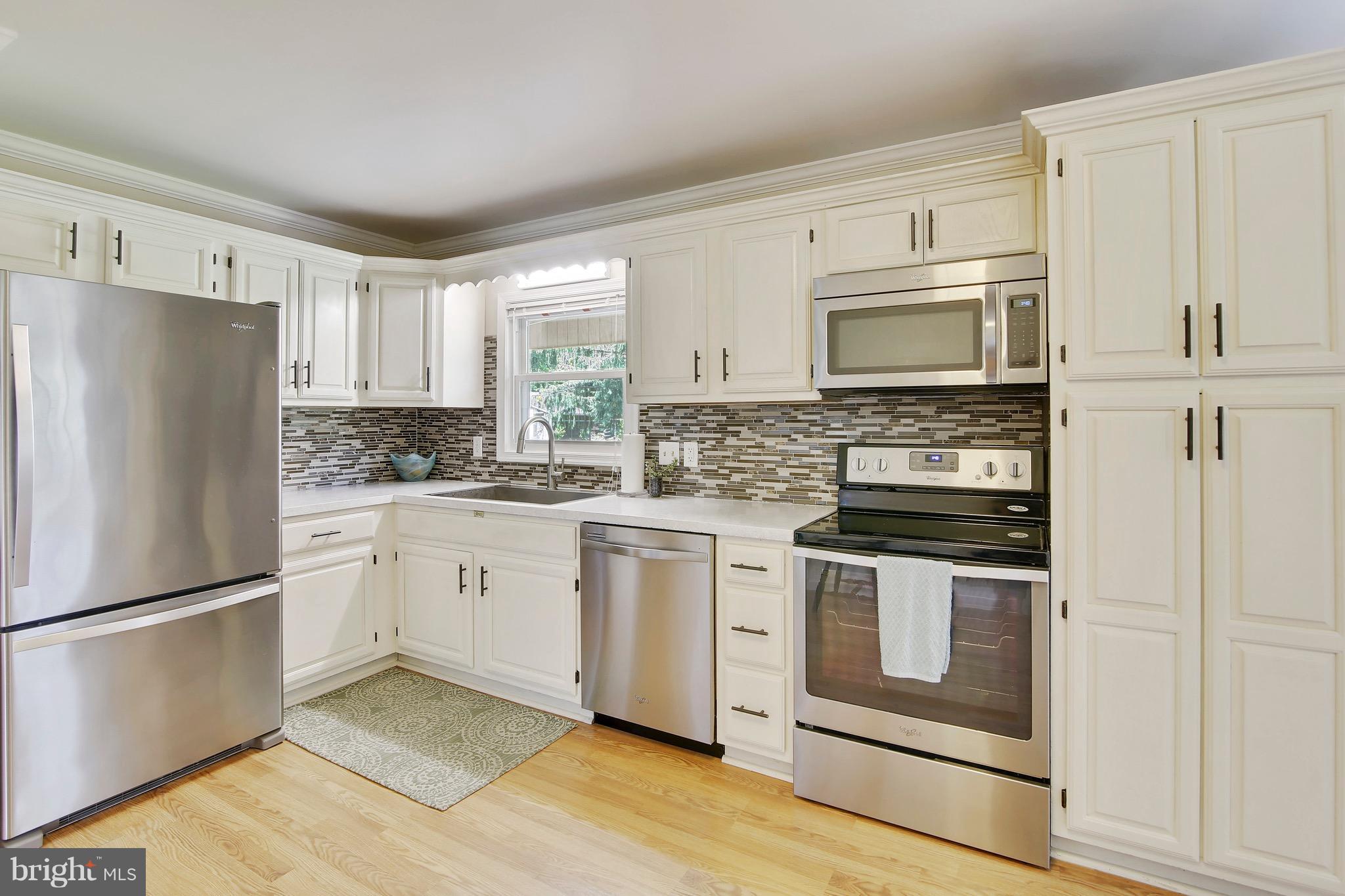 6720 Ford Road Frederick, MD 21702 - Photo 7 of 24 Updated kitchen with extra-deep sink