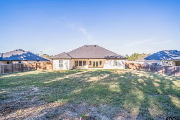 $375,000 | 147 Heartland Crossing, Diana, TX 75640