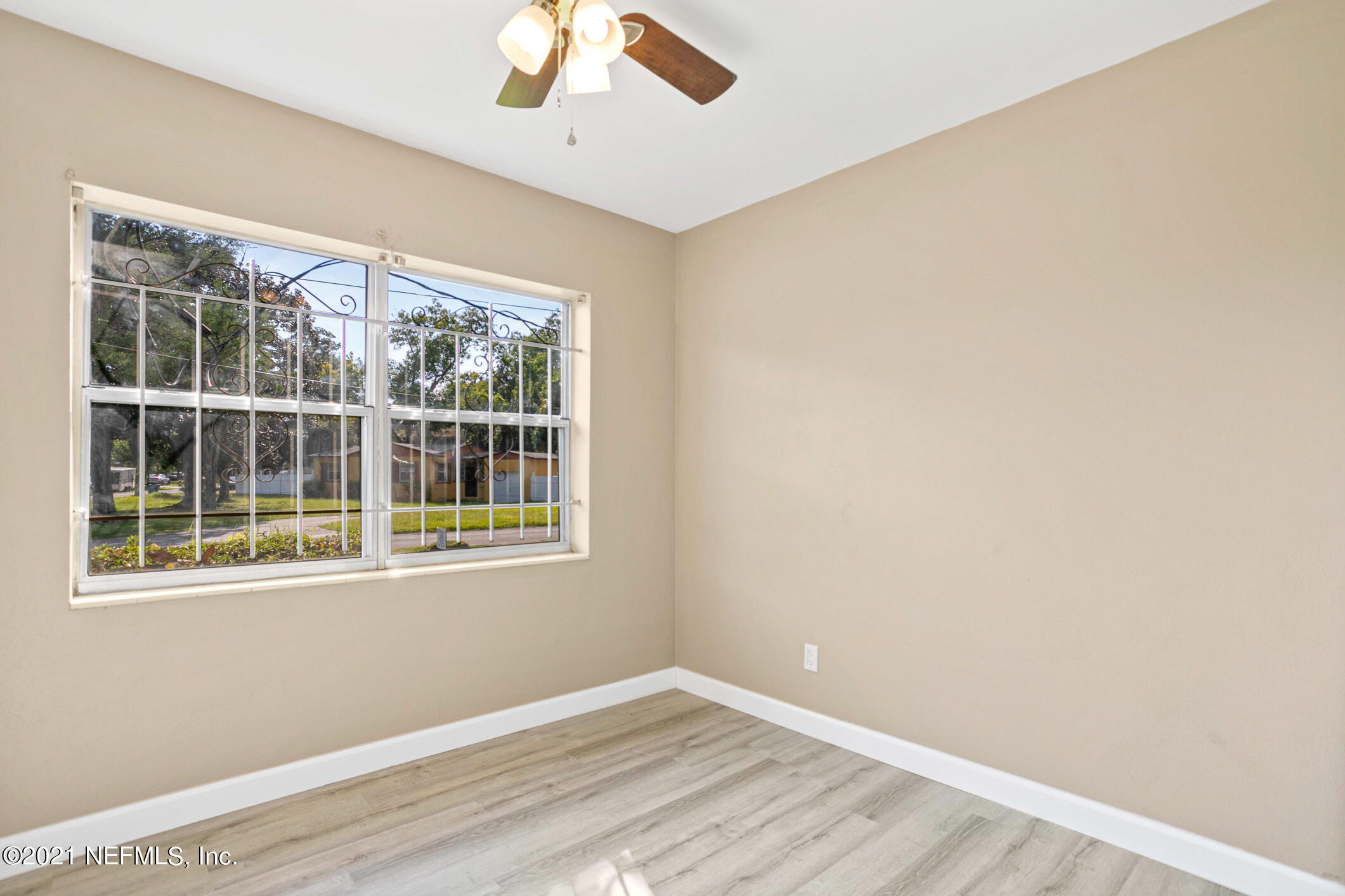 1953 Rugby Road Jacksonville, FL 32208 - Photo 21 of 33 bed 1