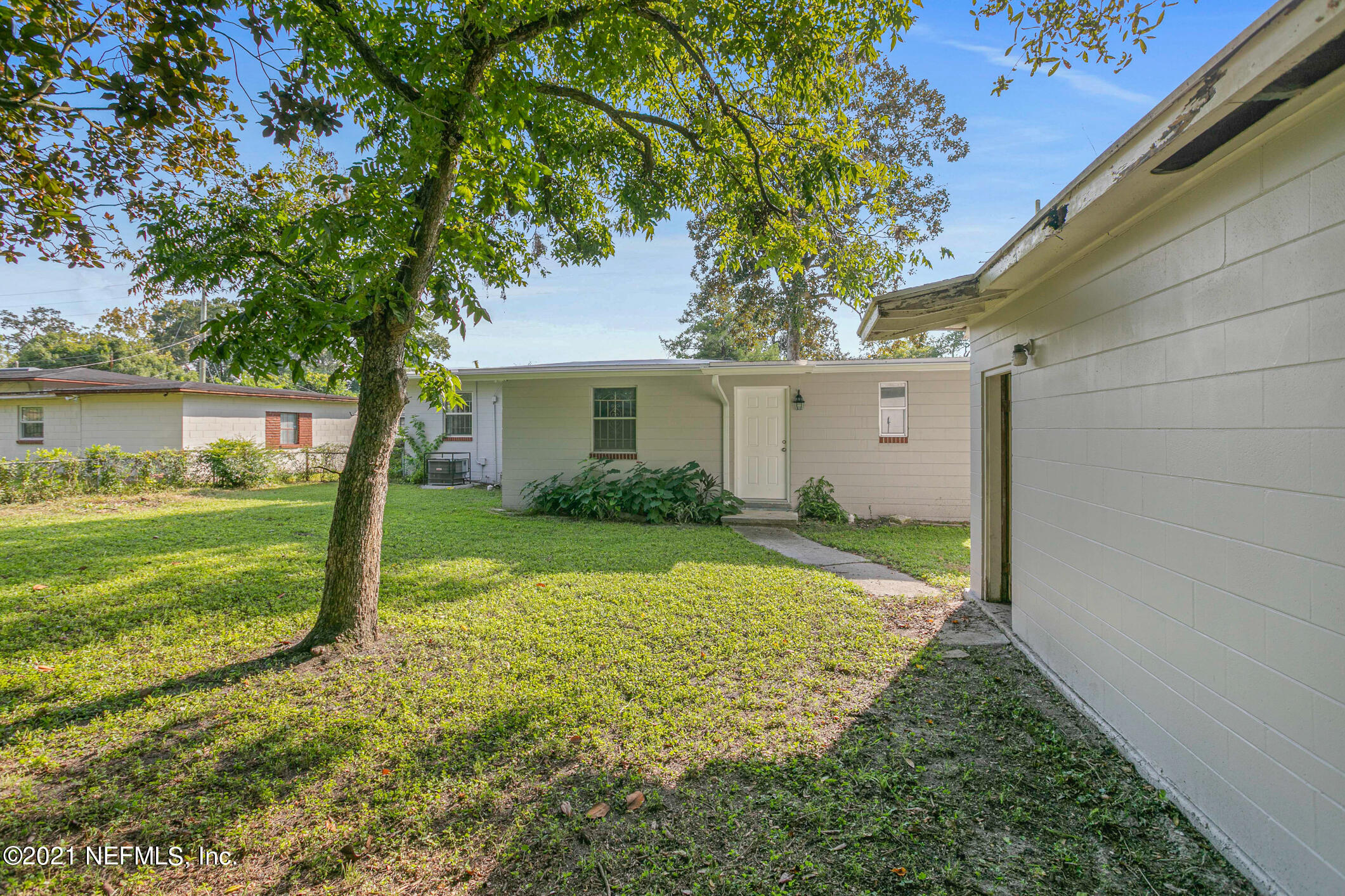1953 Rugby Road Jacksonville, FL 32208 - Photo 31 of 33 back