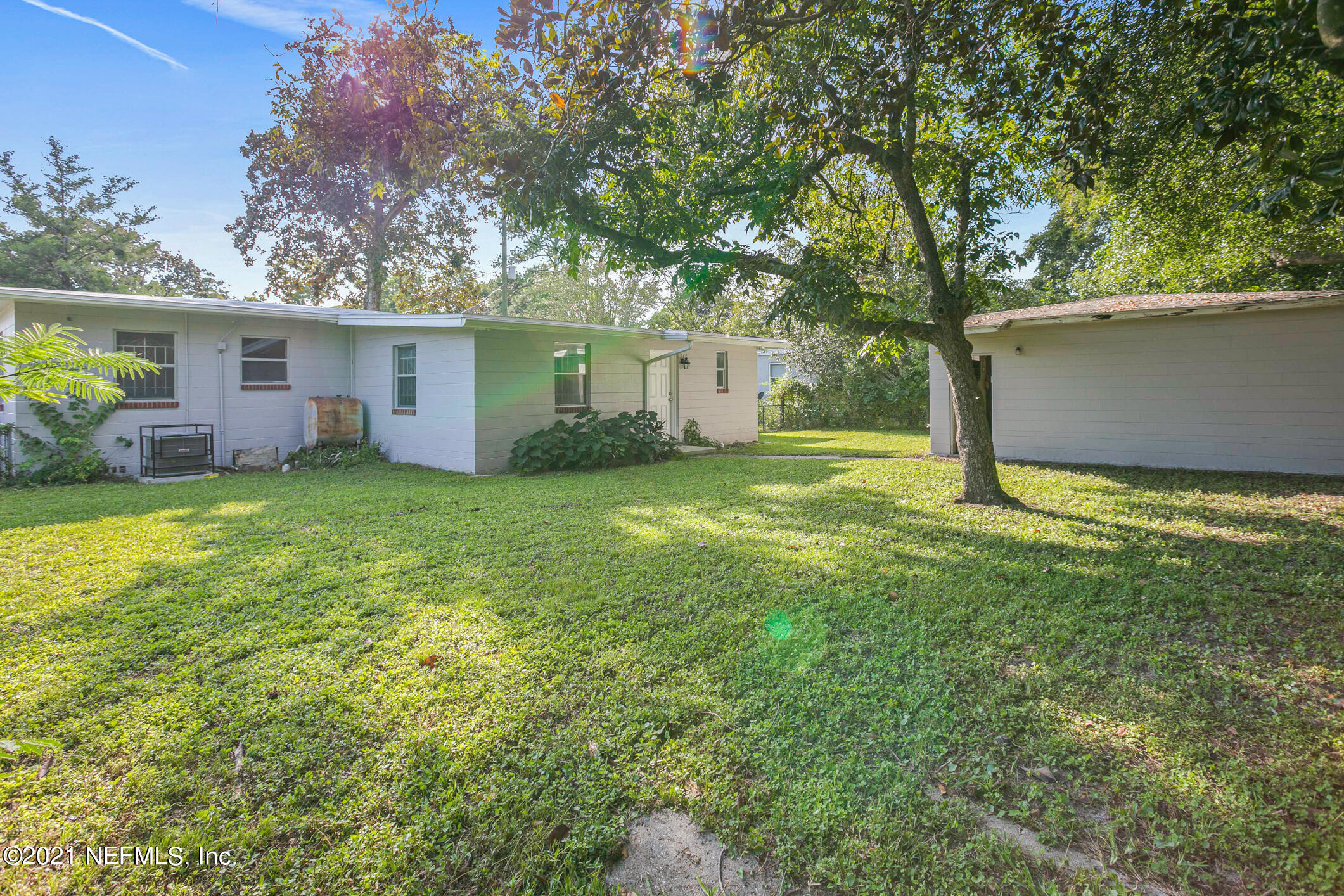 1953 Rugby Road Jacksonville, FL 32208 - Photo 32 of 33 back