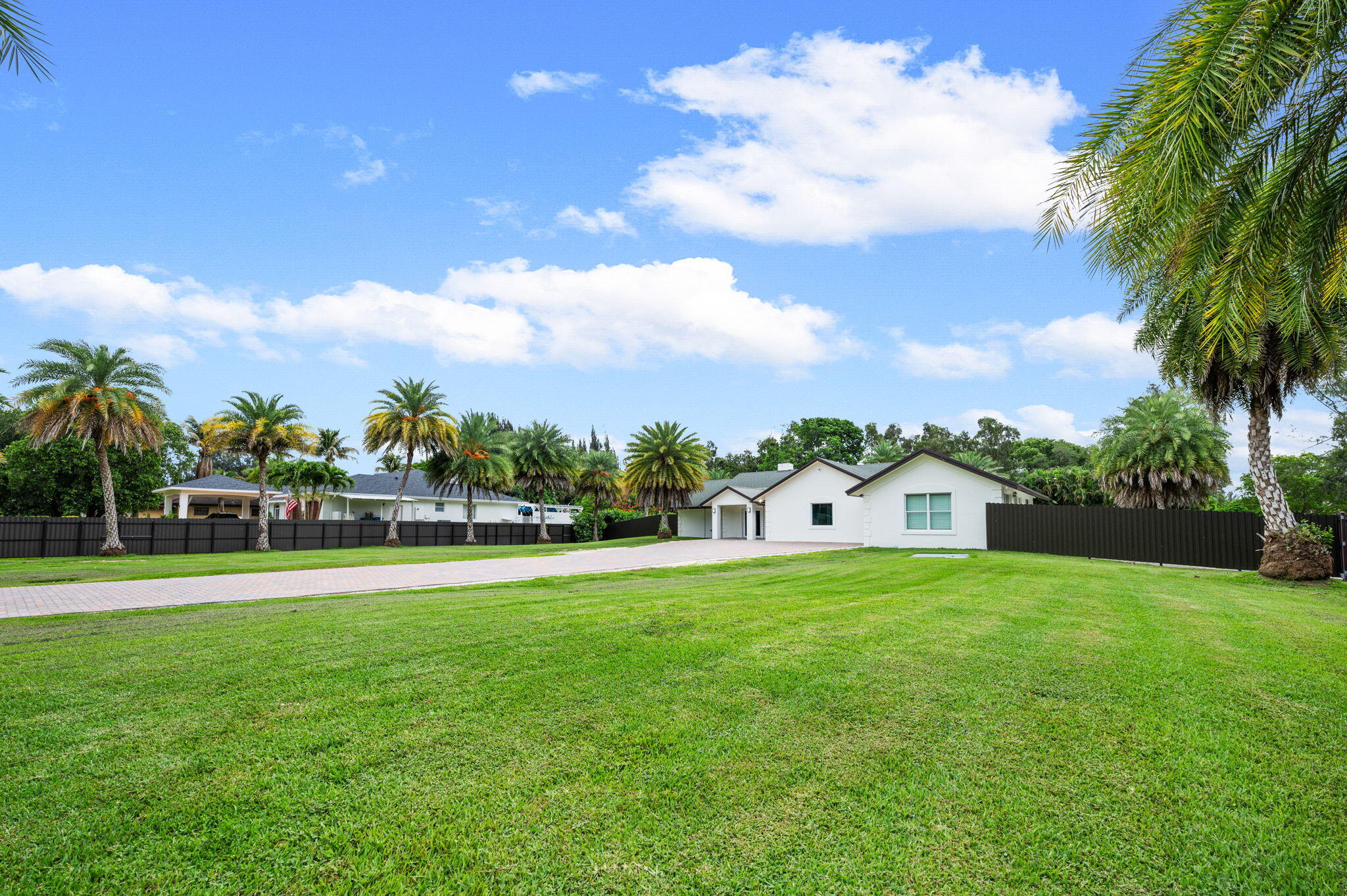 5700 Southwest 196th Lane Southwest Ranches, FL 33332 - Photo 5 of 45 4-web-or-mls-5700-sw-196th-ln