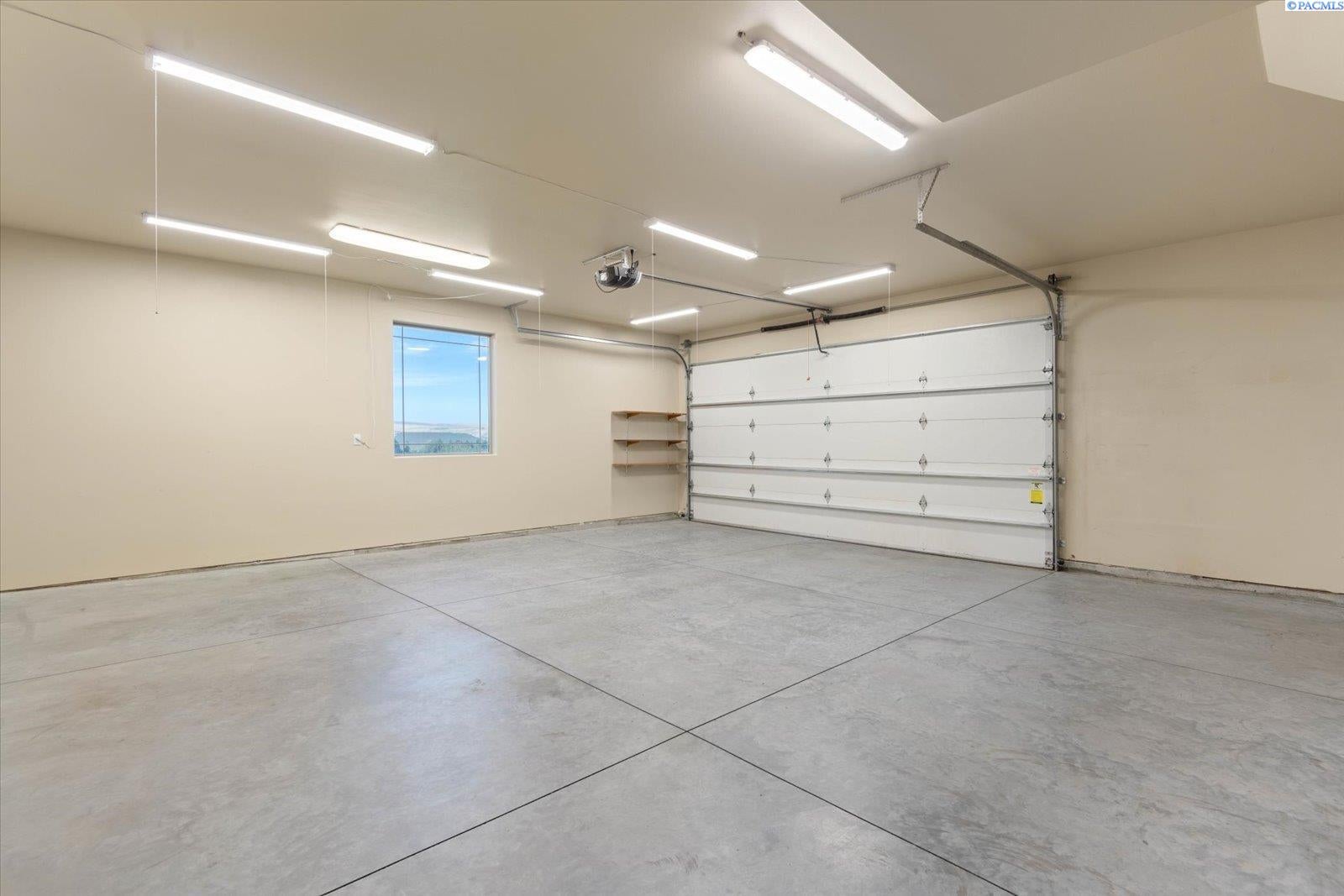 73002 East Reata Road Kennewick, WA 99338 - Photo 35 of 50 Gallery Image 35