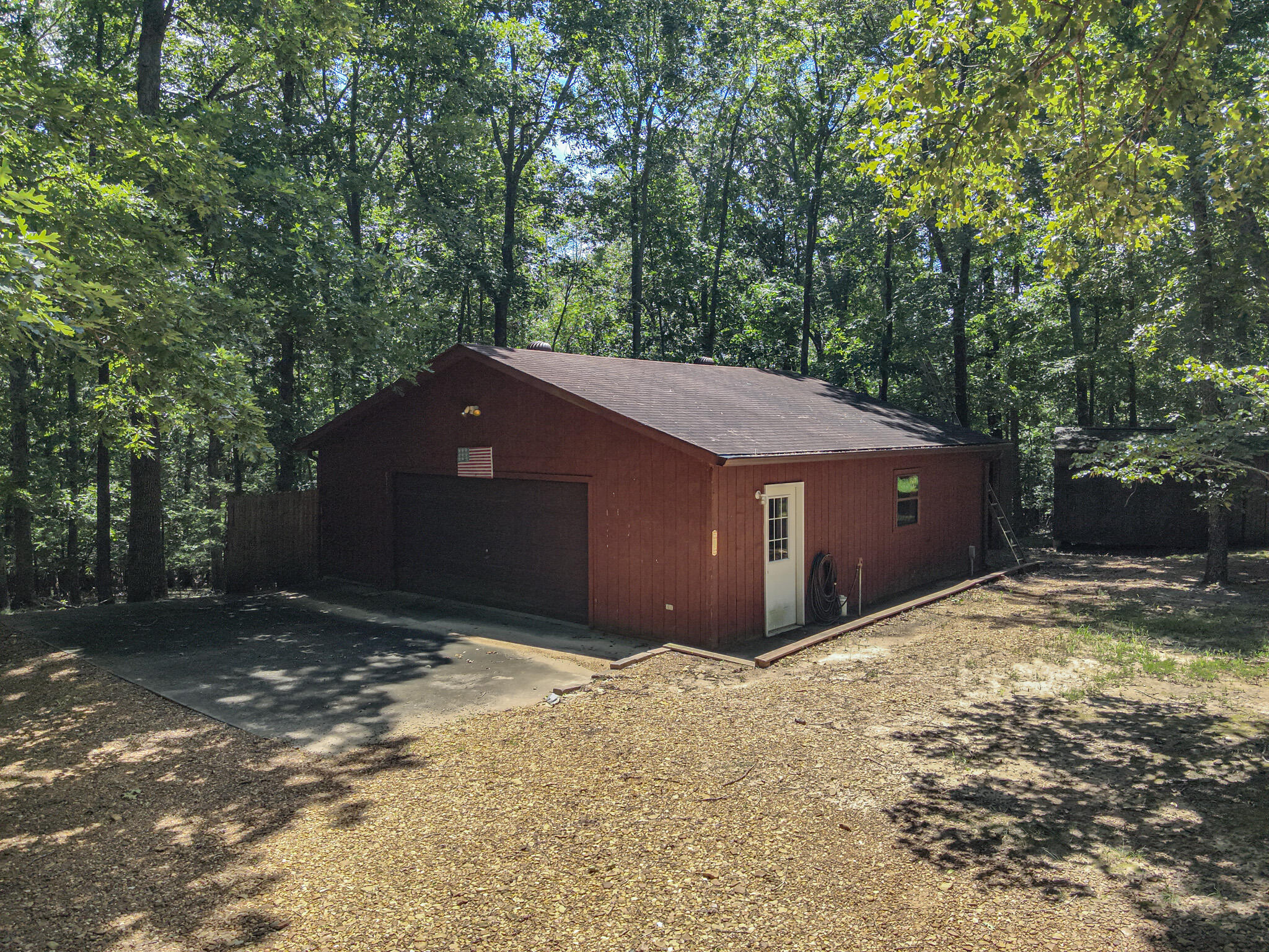 3517 Barge Island Road Benton, KY 42025 - Photo 16 of 43 Detached Garage