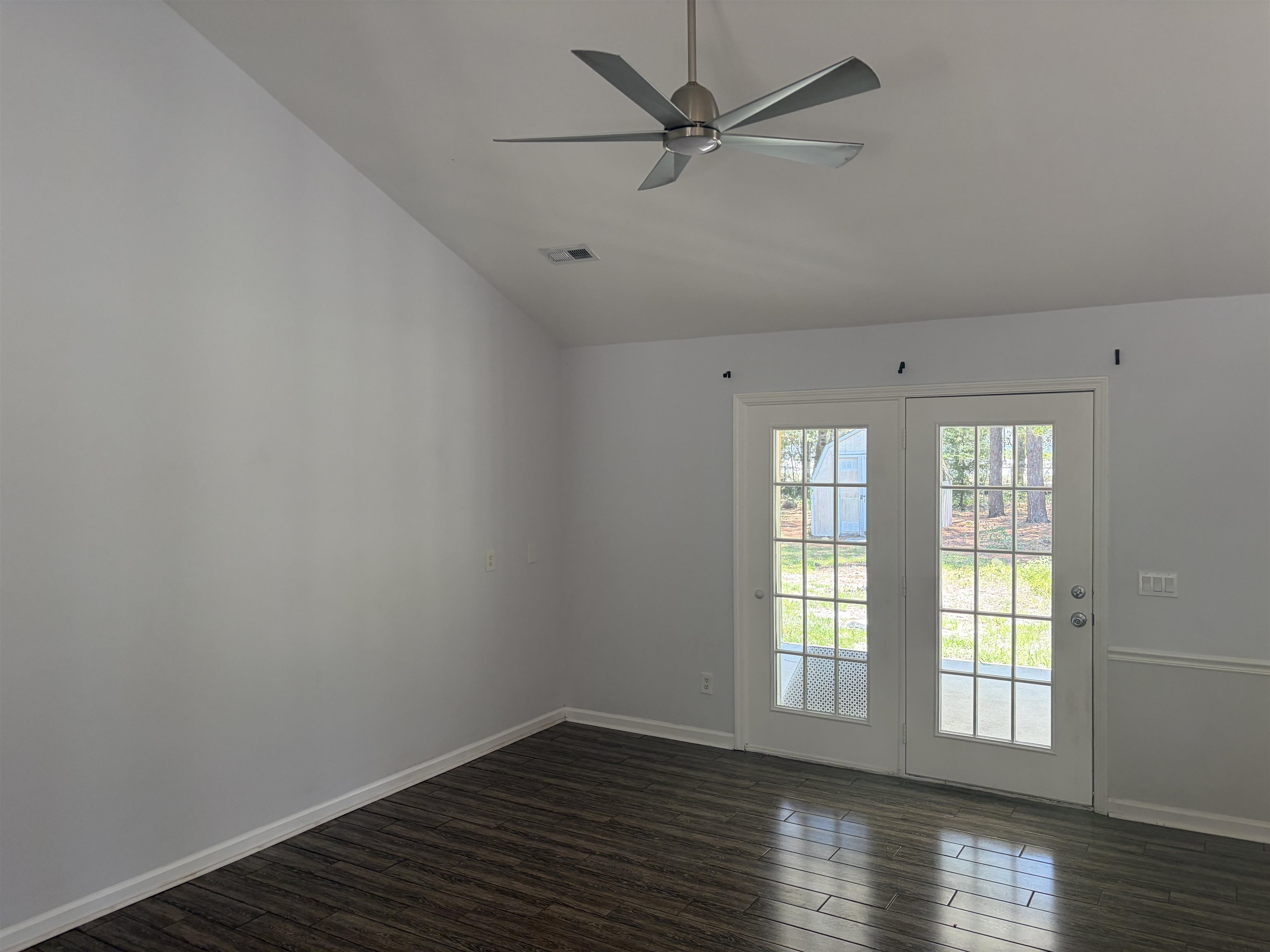389 Springfield Road Pawleys Island, SC 29585 - Photo 8 of 28