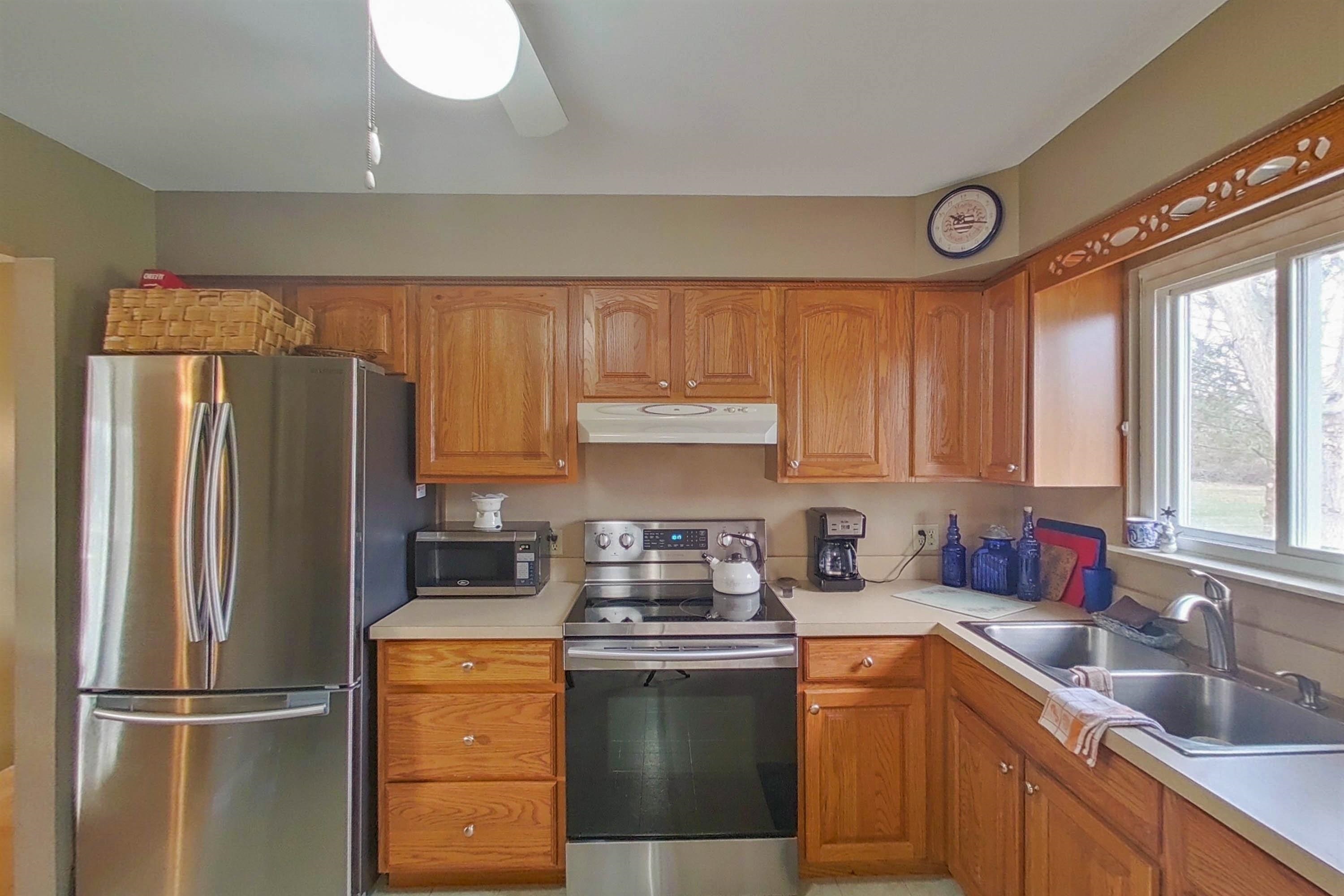 6477 East Potter Road Davison, MI 48423 - Photo 4 of 35 50097024-3.JPG
