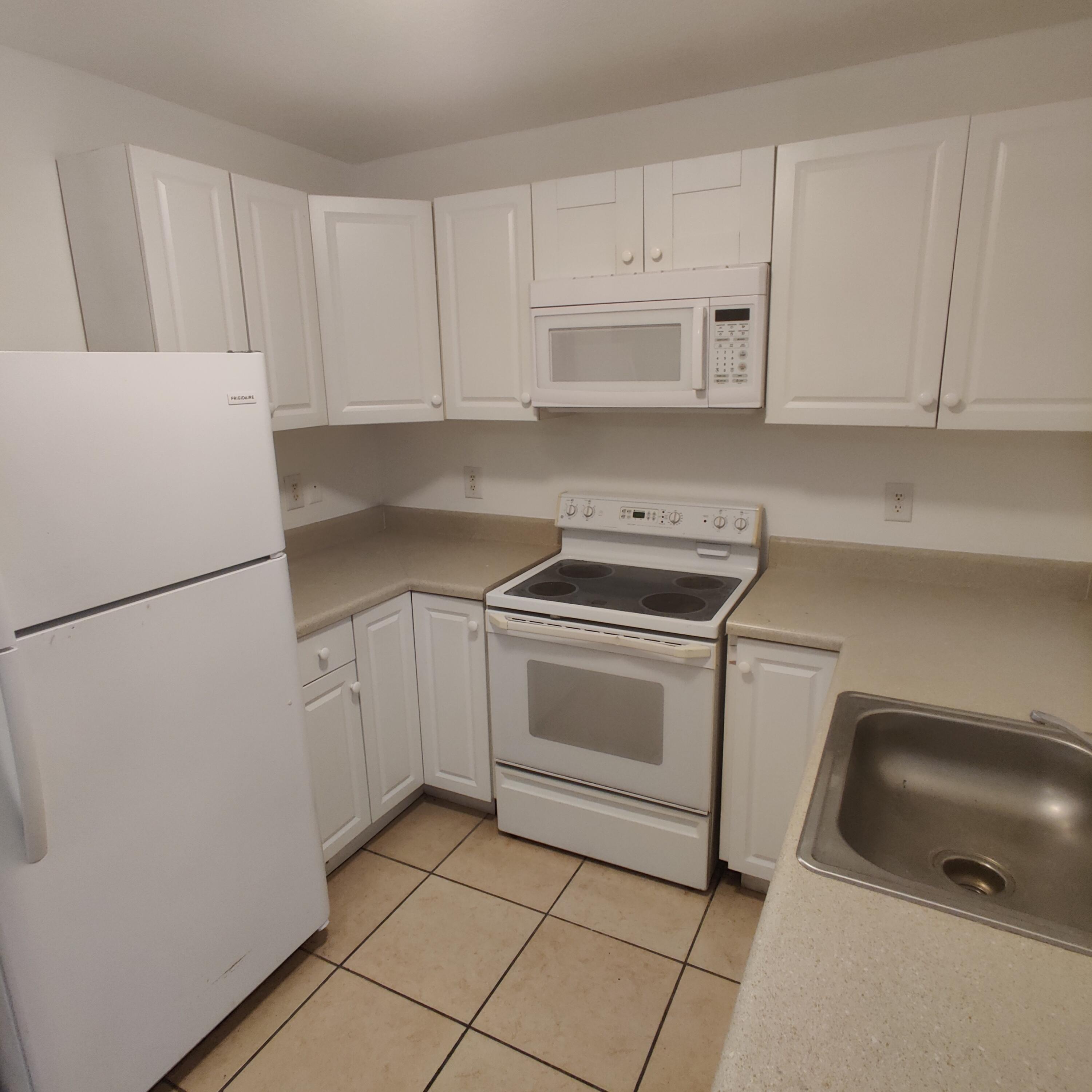 2953 Dame Road Fort Pierce, FL 34981 - Photo 16 of 25 IMG_20241002_121308 (2)