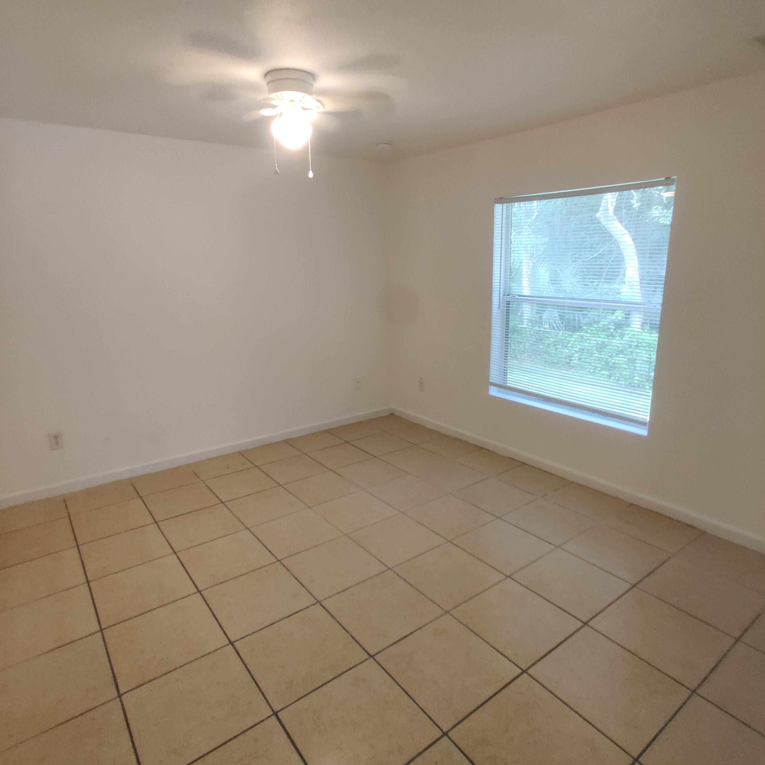 2953 Dame Road Fort Pierce, FL 34981 - Photo 17 of 25 IMG_20241002_121333 (2)
