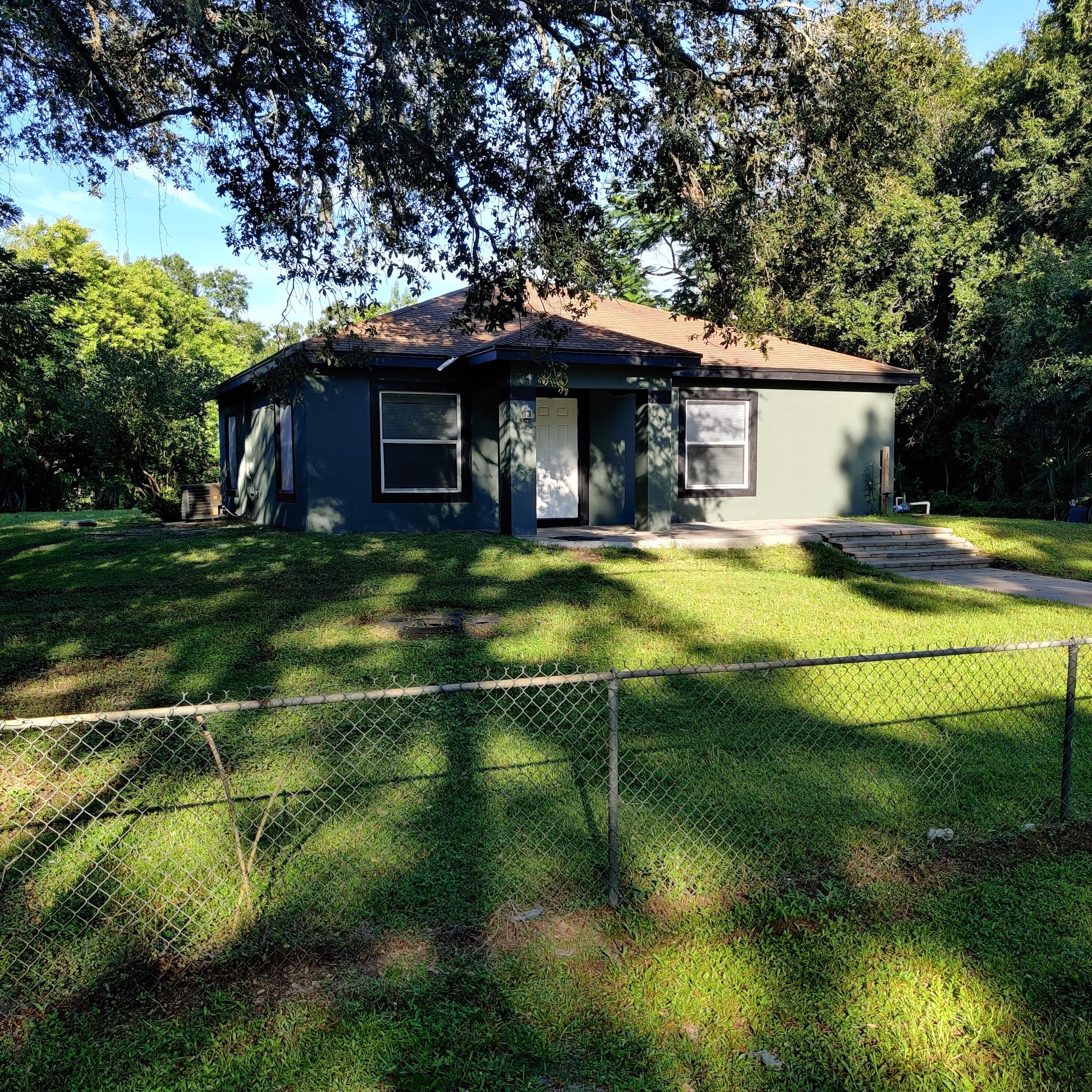 2953 Dame Road Fort Pierce, FL 34981 - Photo 5 of 25 IMG_20241001_090818