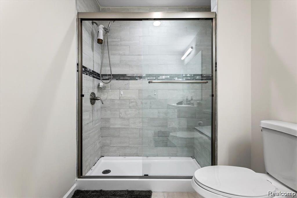 3243 Lohr Road Ann Arbor, MI 48108 - Photo 16 of 24