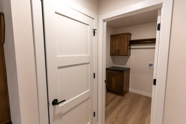 $469,900 | W5836 Edgewood Drive, Menasha, WI 54952