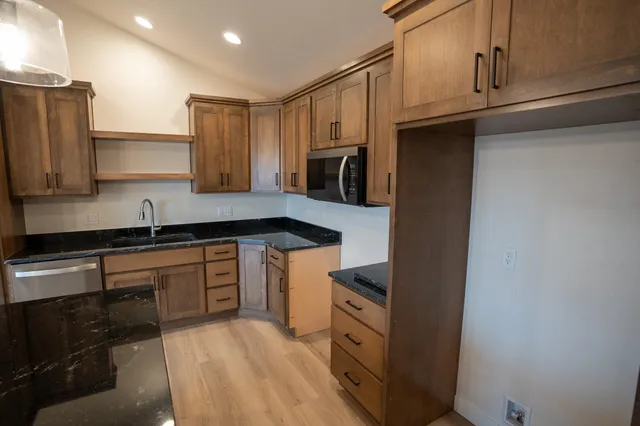 $469,900 | W5836 Edgewood Drive, Menasha, WI 54952