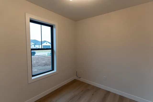 $469,900 | W5836 Edgewood Drive, Menasha, WI 54952