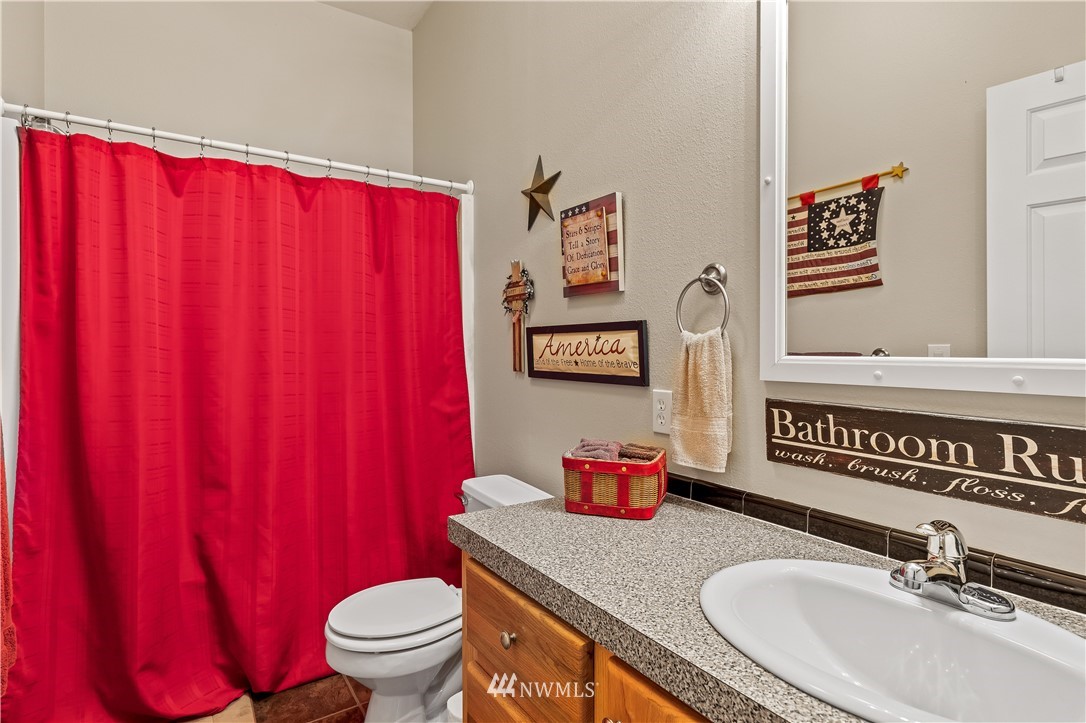 67 Strawberry Hill Road Elma, WA 98541 - Photo 25 of 37 Gallery Image 25