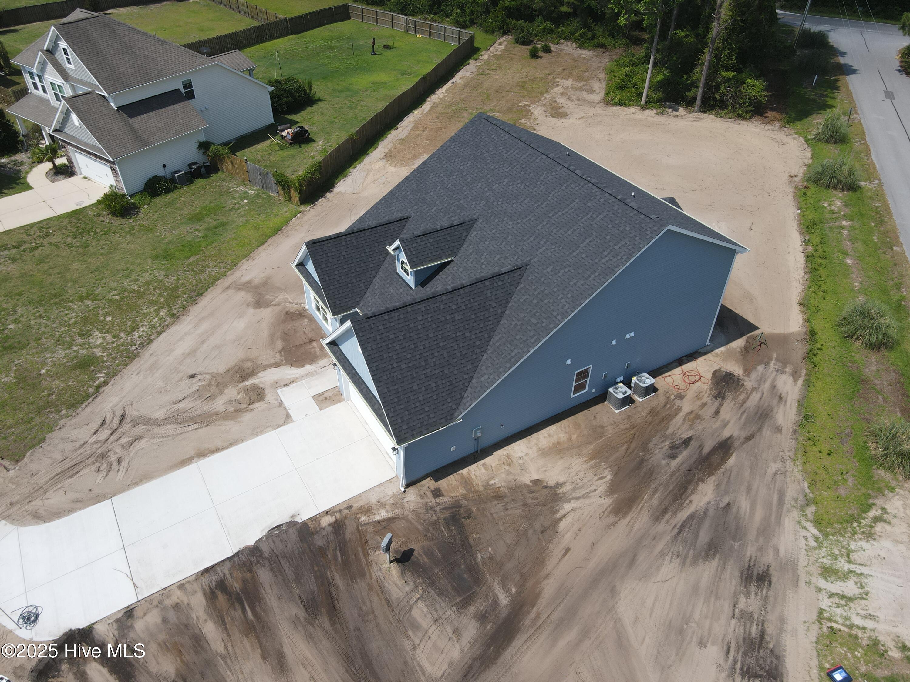 309 River Oats Court Holly Ridge, NC 28445 - Photo 5 of 16 Exterior 3