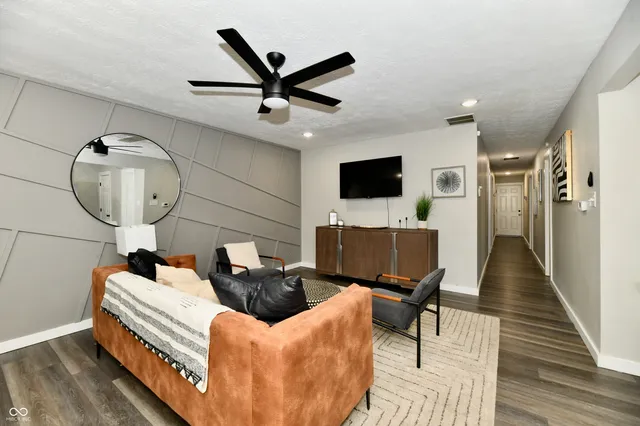 $2,000 | 1929 Prospect Street, Indianapolis, IN 46203