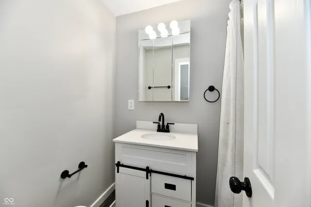 $2,000 | 1929 Prospect Street, Indianapolis, IN 46203