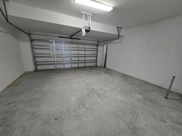 a view of room with an empty space