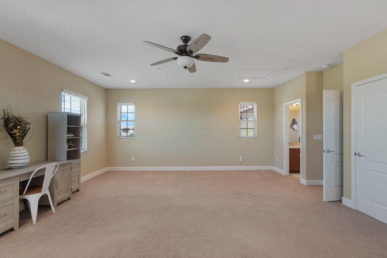 3670 Rapallo Way Manteca, CA 95337 - Photo 32 of 50