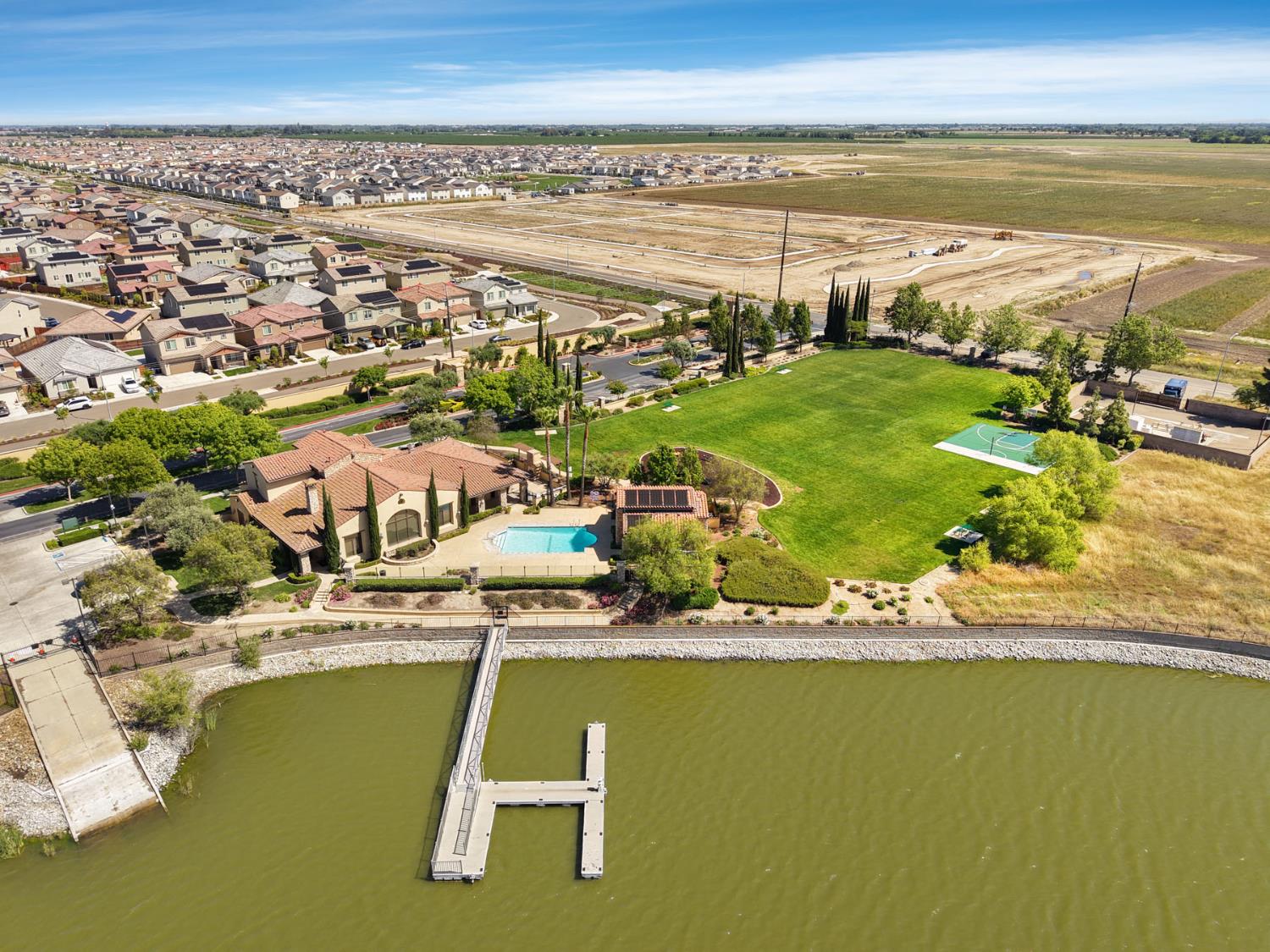 3670 Rapallo Way Manteca, CA 95337 - Photo 49 of 50 clubhouse photo