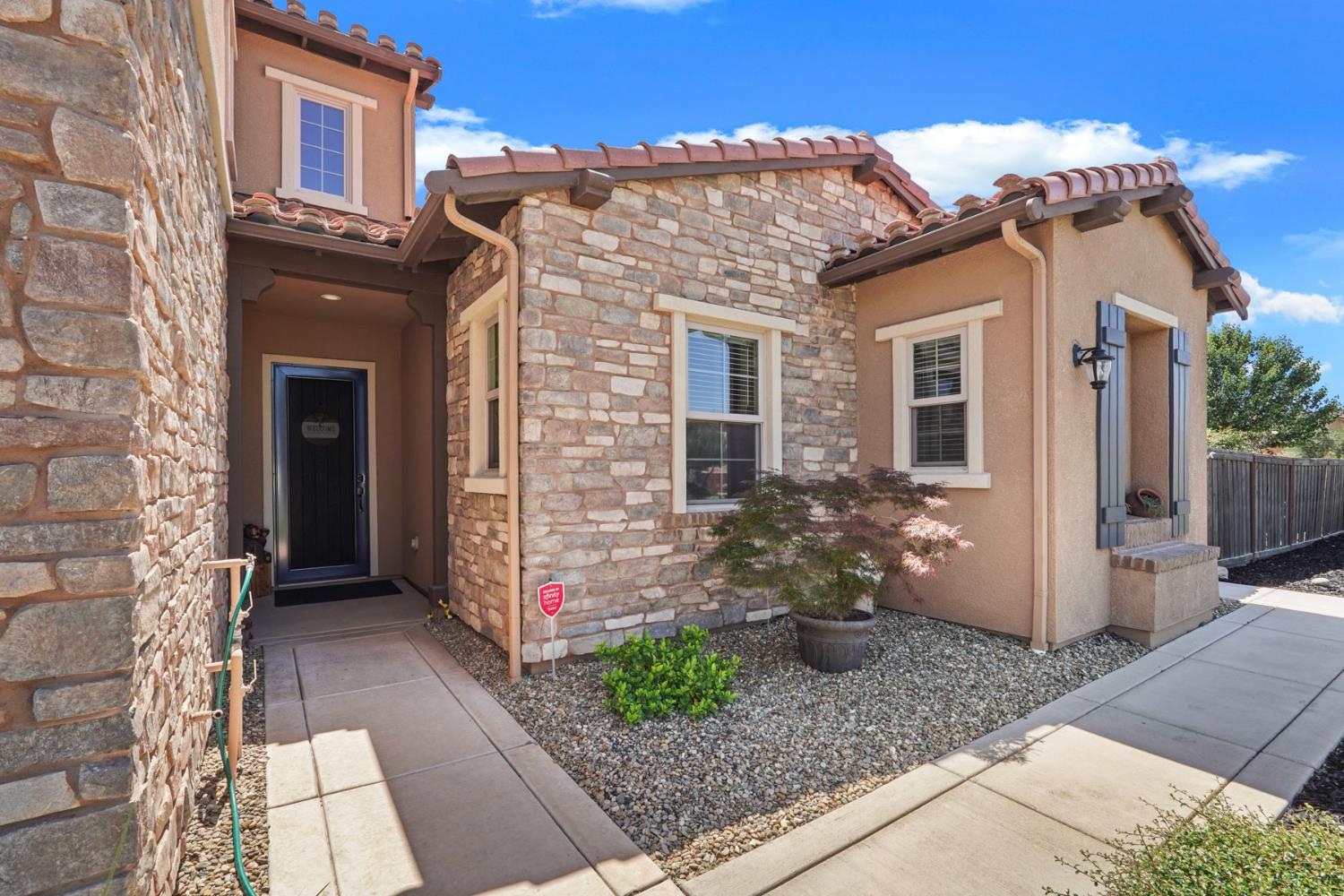 3670 Rapallo Way Manteca, CA 95337 - Photo 8 of 50