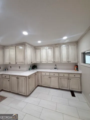 $324,900 | 556 East Flowers Drive, Blakely, GA 39823