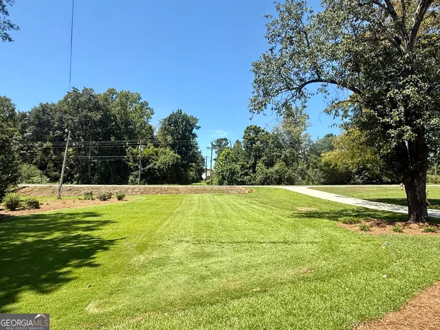 $324,900 | 556 East Flowers Drive, Blakely, GA 39823