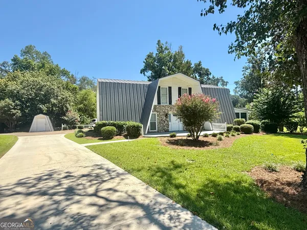 $316,900 | 556 East Flowers Drive, Blakely, GA 39823