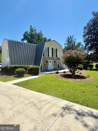 $316,900 | 556 East Flowers Drive, Blakely, GA 39823