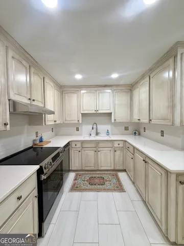 $324,900 | 556 East Flowers Drive, Blakely, GA 39823