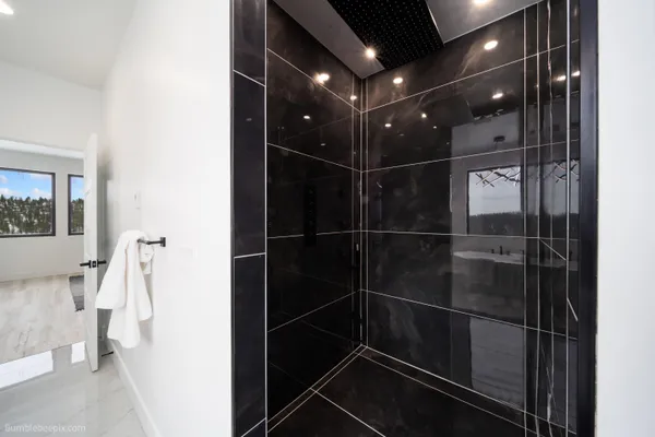 $1,100,000 | 5022 South Lincoln Way, Spokane, WA 99224