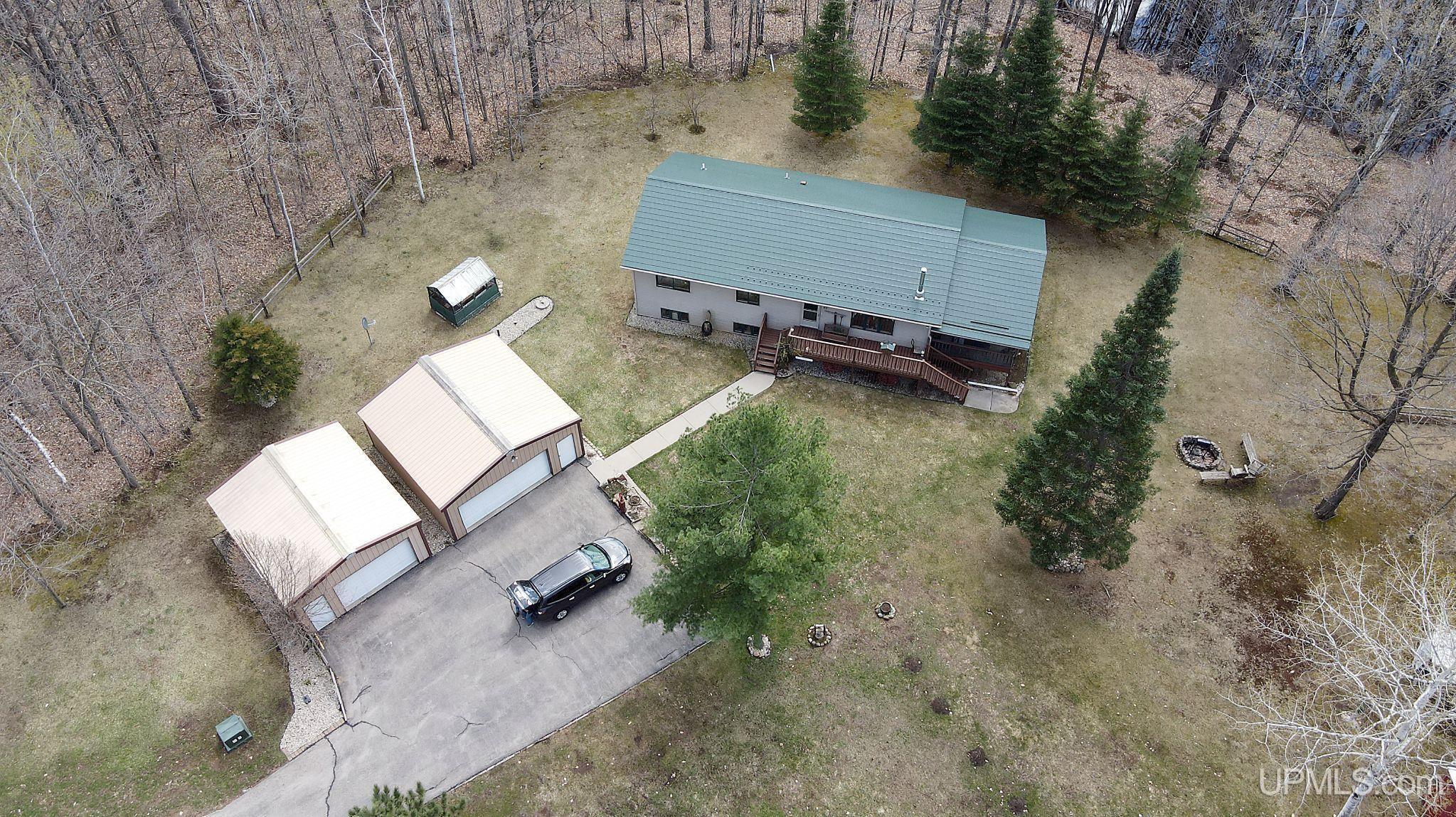 W4347 Schroeder Road Marinette, WI 54143 - Photo 3 of 21 Gallery Image 3