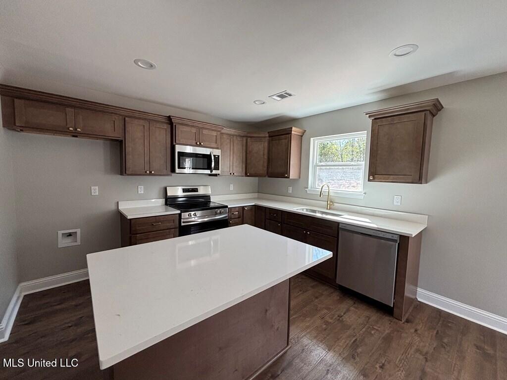 426 Violet Street Kiln, MS 39556 - Photo 2 of 10 violet 3