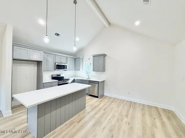 $214,900 | 4026 Violet Street, Kiln, MS 39556