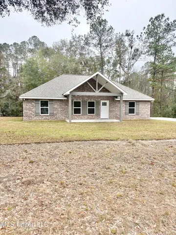 $224,900 | 426 Violet Street, Kiln, MS 39556
