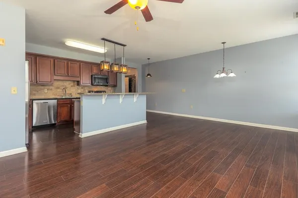 $199,900 | 721 Litty Court, Unit 201, Memphis, TN 38103