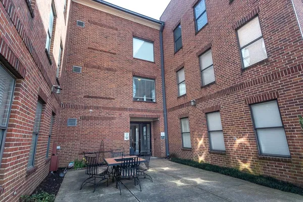 $199,900 | 721 Litty Court, Unit 201, Memphis, TN 38103