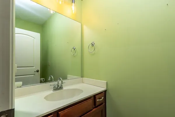 $199,900 | 721 Litty Court, Unit 201, Memphis, TN 38103