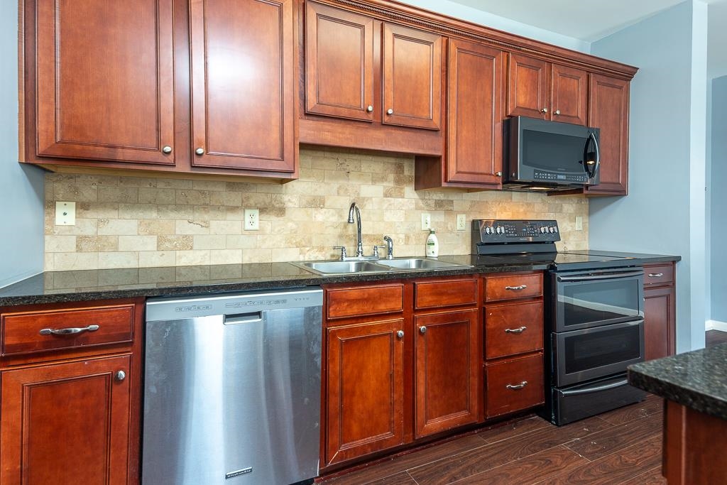 721 Litty Court, Unit 201 Memphis, TN 38103 - Photo 10 of 30