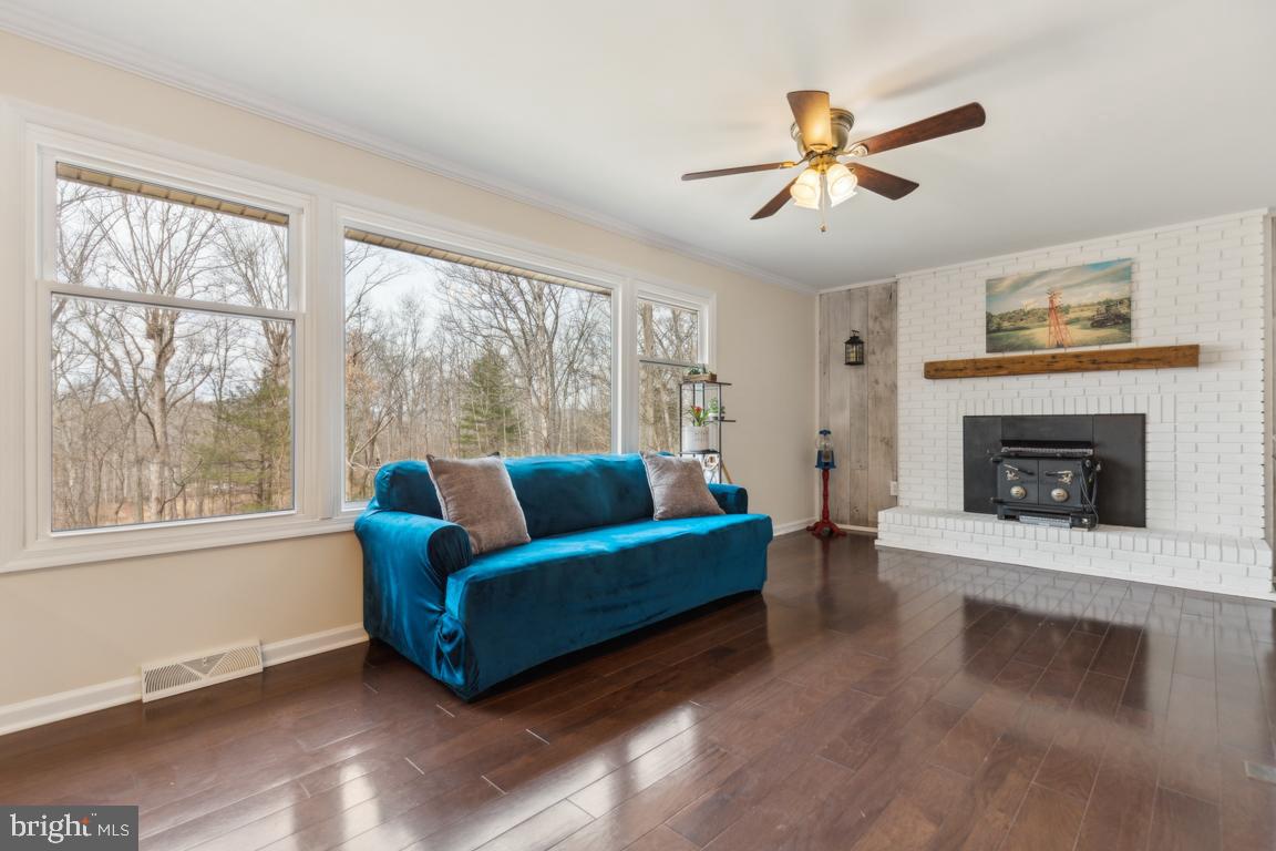 16491 Robledo Road Gainesville, VA 20155 - Photo 14 of 42 Gallery Image 14