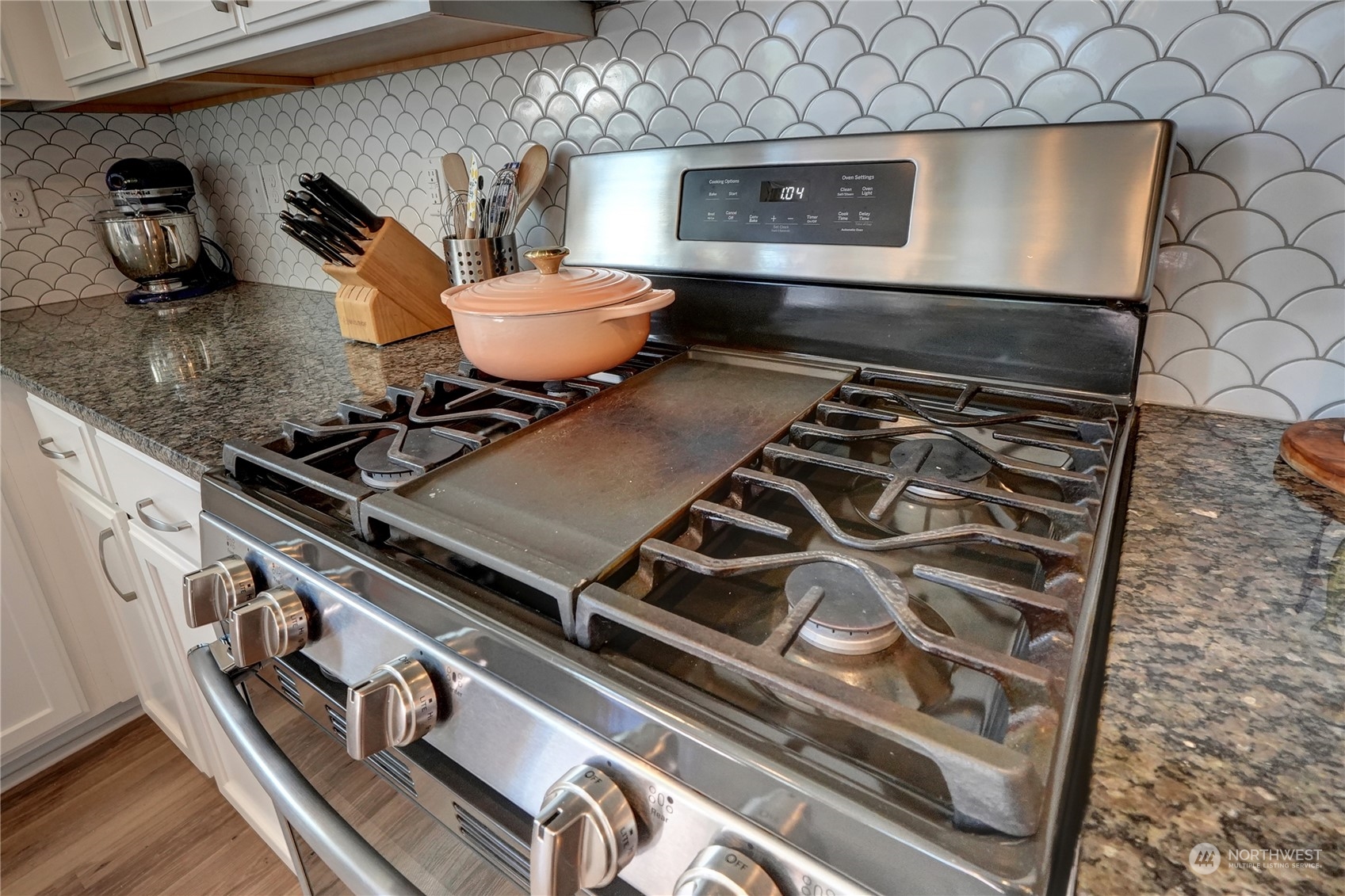 4307 Andasio Loop Southeast Port Orchard, WA 98366 - Photo 11 of 40 Gallery Image 11