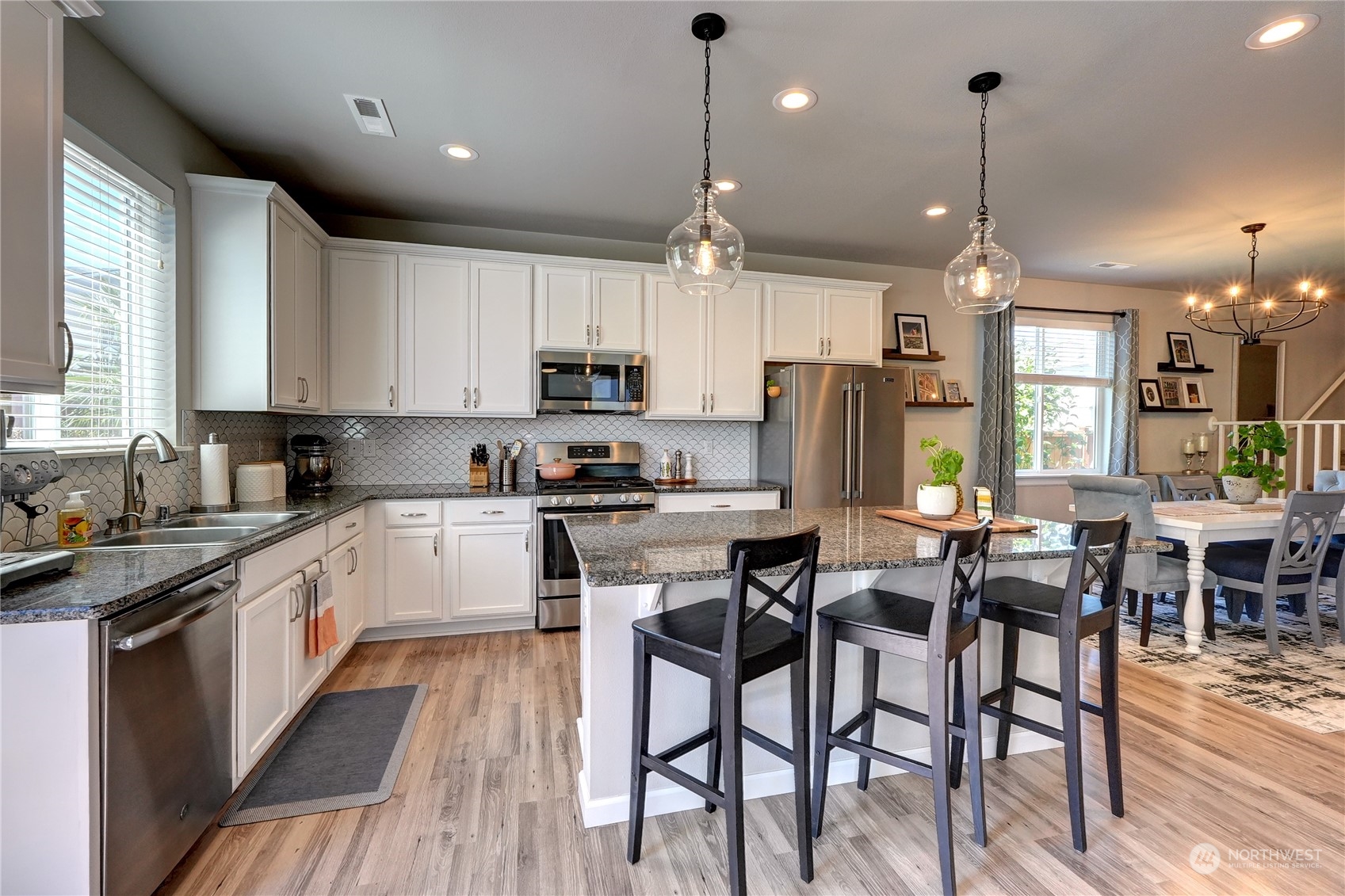 4307 Andasio Loop Southeast Port Orchard, WA 98366 - Photo 13 of 40 Gallery Image 13