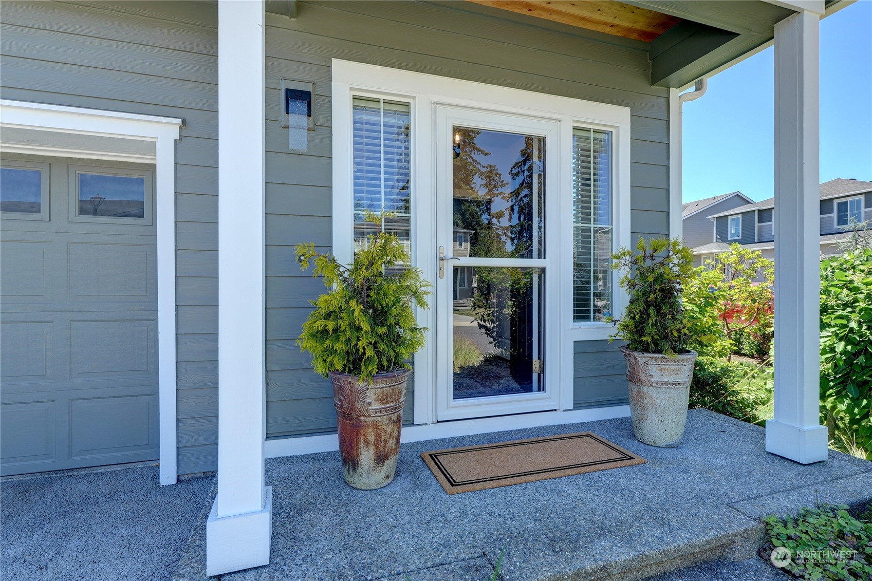 4307 Andasio Loop Southeast Port Orchard, WA 98366 - Photo 3 of 40 Gallery Image 3