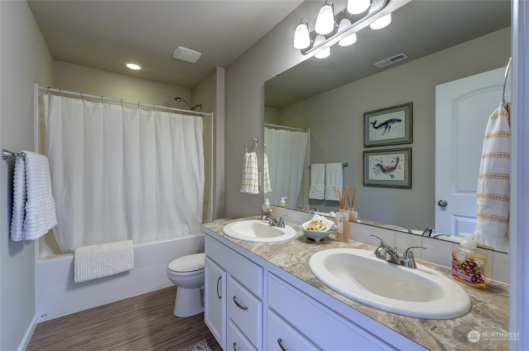 4307 Andasio Loop Southeast Port Orchard, WA 98366 - Photo 31 of 40 Gallery Image 31