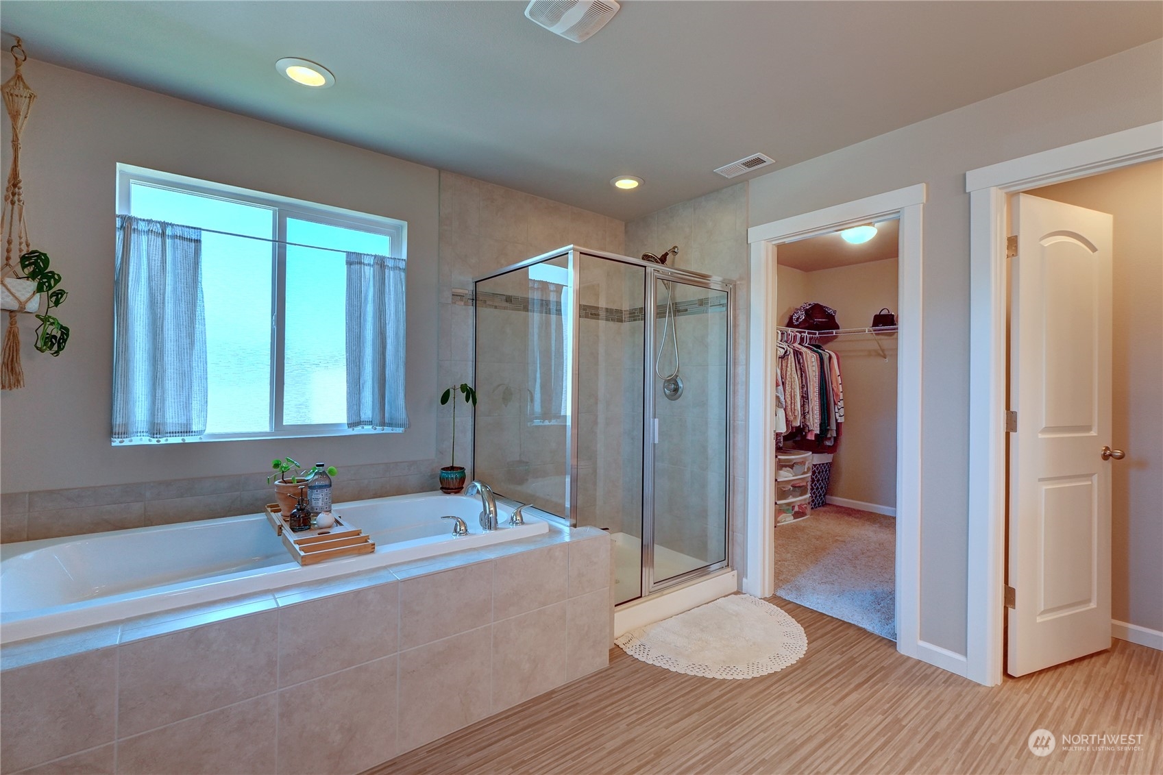 4307 Andasio Loop Southeast Port Orchard, WA 98366 - Photo 34 of 40 Gallery Image 34