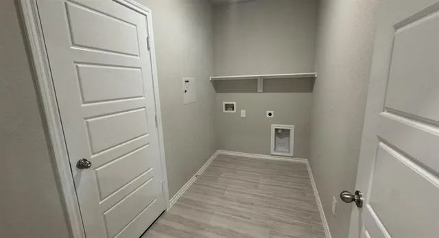 a front view of house with yard