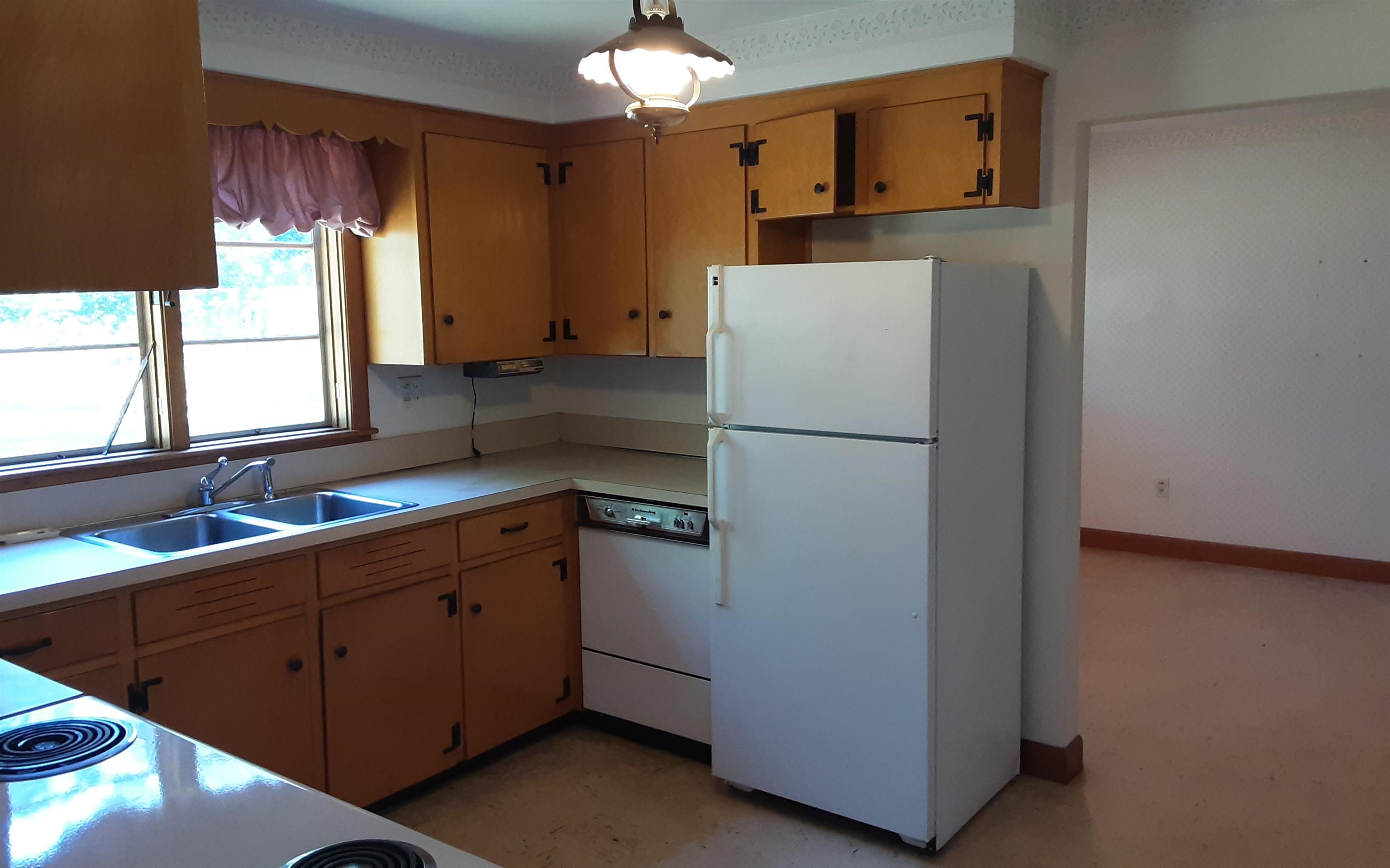 475 Mast Road Goffstown, NH 03045 - Photo 8 of 34